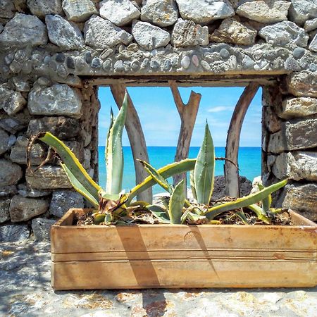 La Casa A Mare B&B Messina Kültér fotó